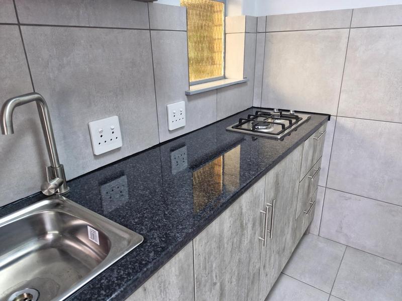 To Let 1 Bedroom Property for Rent in Parow North Western Cape